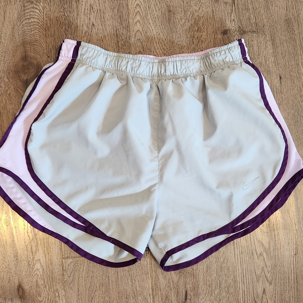 Nike Women's Tempo Dri-FIT Running White and Purple Athletic Shorts Size M